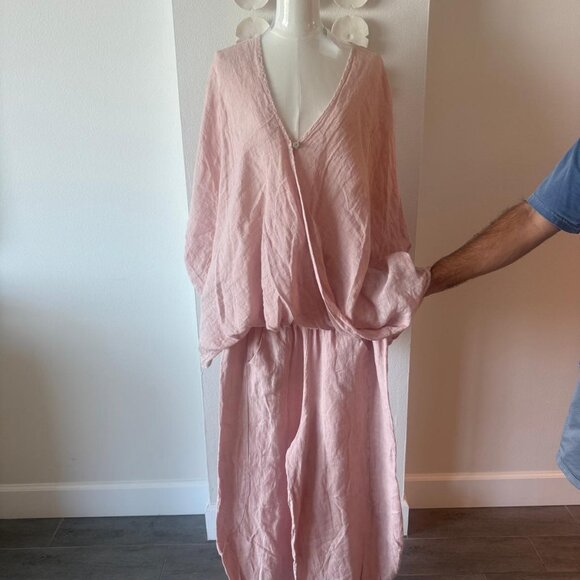 Italian Linen Two-Piece Set – Light Pink Tunic & Wide-Leg Pants – Made in Italy - Picture 5 of 12